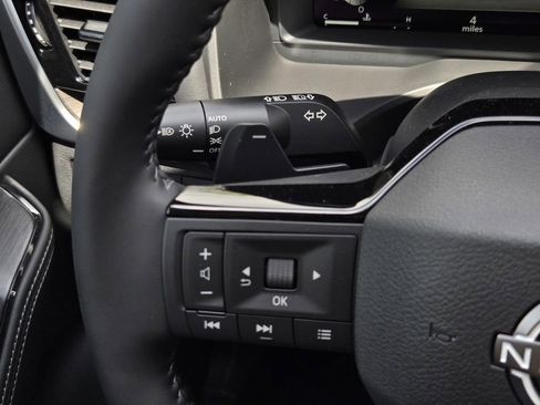 New 2026 Nissan Rogue Platinum image 27