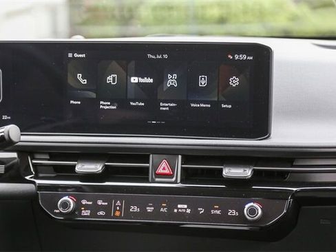 New 2025 Kia EV6 Light w/ Light LR Technology Package image 10