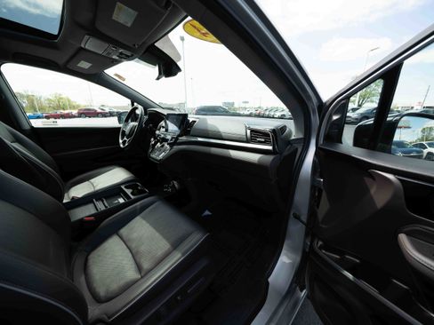 Used 2024 Honda Odyssey Elite image 27