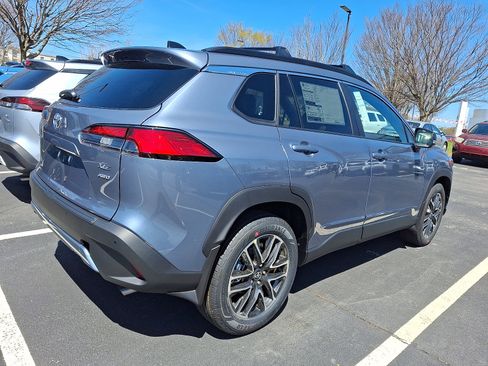 New 2026 Toyota Corolla Cross XLE image 4
