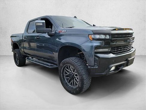 Used 2019 Chevrolet Silverado 1500 LT Trail Boss AWD/4WD image 4