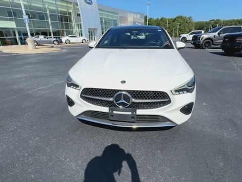 Used 2025 Mercedes-Benz CLA 250 image 3