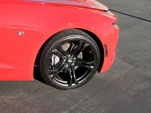 Used 2020 Chevrolet Camaro SS image 13