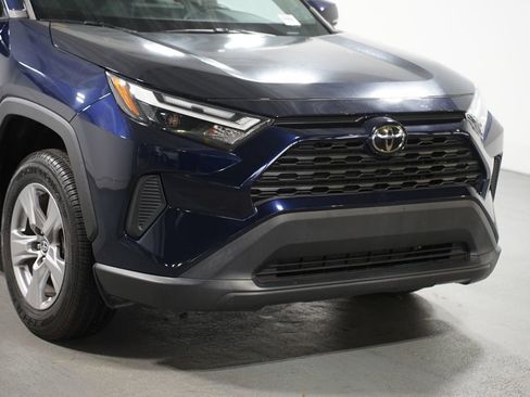 Certified 2022 Toyota RAV4 XLE image 4