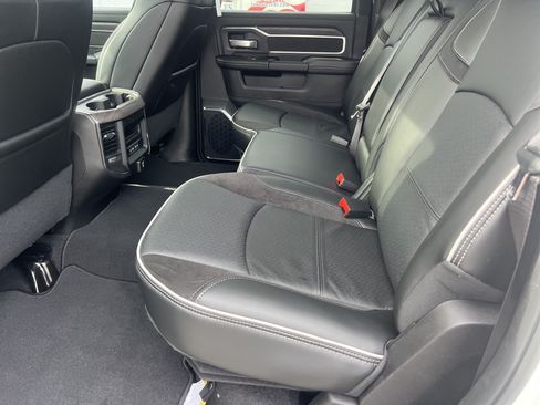 New 2026 RAM 2500 Laramie w/ Night Edition AWD/4WD image 18
