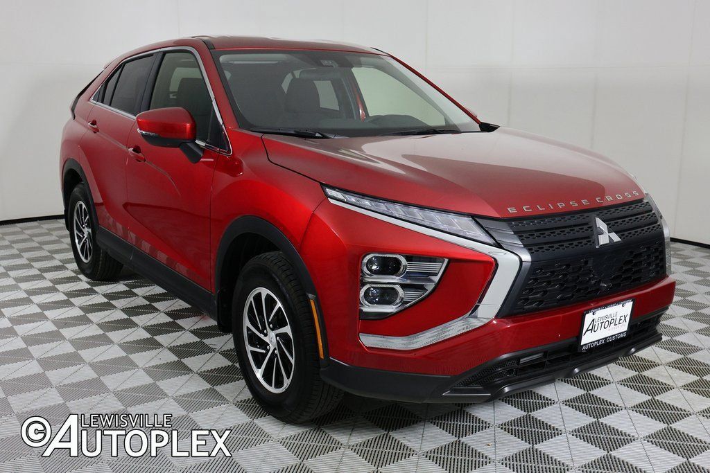 Used 2025 Mitsubishi Eclipse Cross ES AWD/4WD image 3