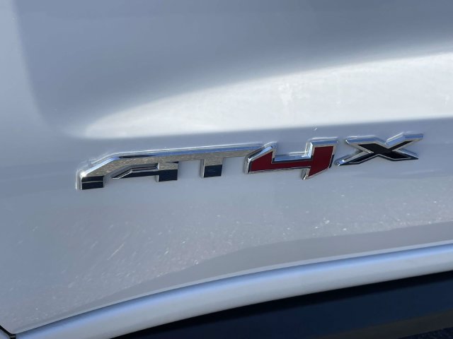 Certified 2023 GMC Sierra 1500 AT4X AWD/4WD image 9