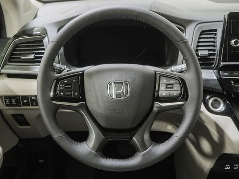 New 2026 Honda Odyssey Elite image 24