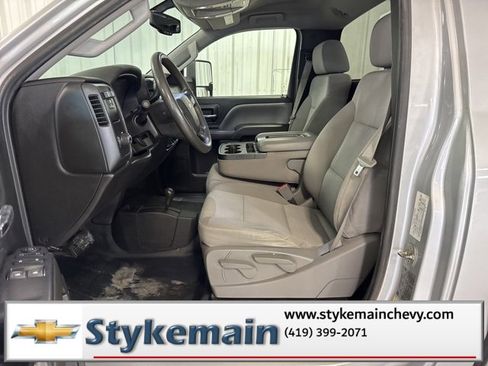 Used 2015 Chevrolet Silverado 2500 W/T image 4