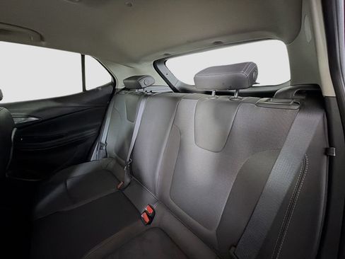 Used 2022 Buick Encore GX Preferred w/ Cold Weather Comfort Package FWD image 23