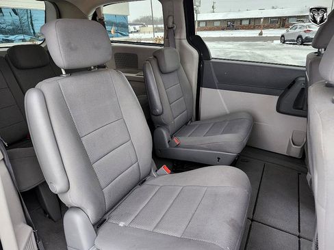 Used 2009 Dodge Grand Caravan SE image 20