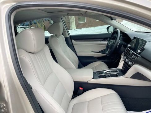 Used 2020 Honda Accord EX-L image 17