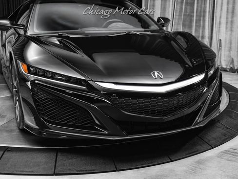Used 2017 Acura NSX AWD/4WD image 33