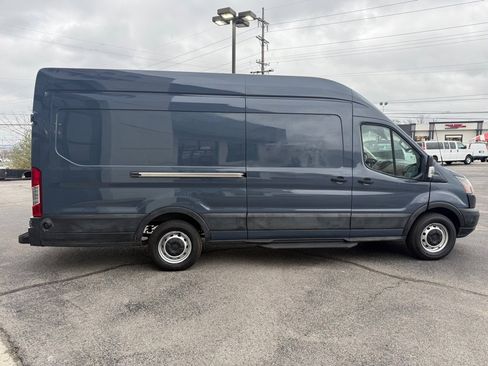 Used 2019 Ford Transit 250 148 High Roof Extended image 5