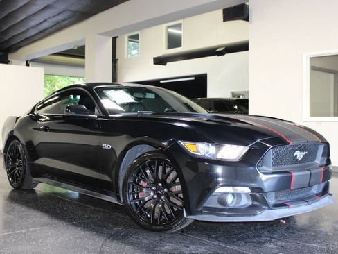 Used 2015 Ford Mustang GT Premium w/ GT Performance Package RWD image 35