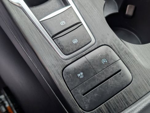 Used 2022 Ford Escape SE w/ Convenience Package image 23