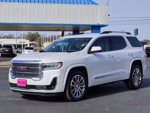 Certified 2023 GMC Acadia Denali w/ Denali Technology Package image 3