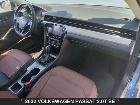 Used 2022 Volkswagen Passat 2.0T SE FWD image 16
