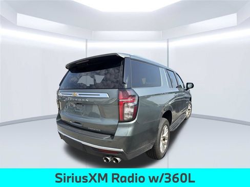 Used 2023 Chevrolet Suburban Premier AWD/4WD image 6