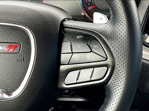 Used 2023 Dodge Challenger R/T image 24