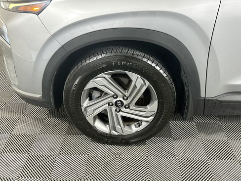 Used 2023 Hyundai Santa Fe SEL FWD image 11