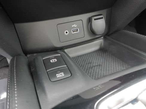 Used 2020 Nissan Rogue SL w/ Premium Package FWD image 30