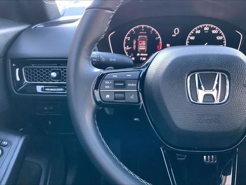 Used 2025 Honda Civic Sport image 23