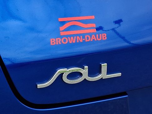 Certified 2021 Kia Soul X-Line FWD image 29