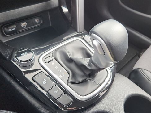 Used 2024 Kia Seltos S image 24