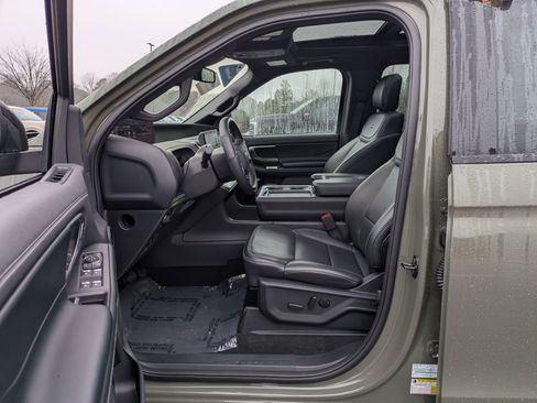 Certified 2025 Ford Expedition Platinum w/ Stealth Performance Package image 12