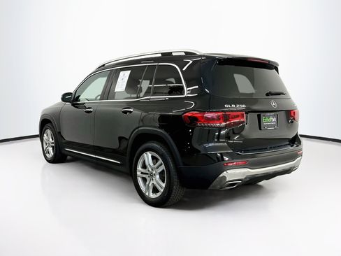 Used 2022 Mercedes-Benz GLB 250 4MATIC w/ Premium Package Lite image 5