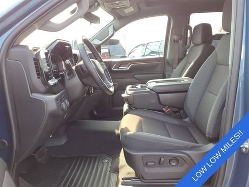 Used 2024 Chevrolet Silverado 1500 LT image 18