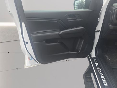 Used 2023 Chevrolet Colorado Trail Boss w/ Advanced Trailering Package image 26