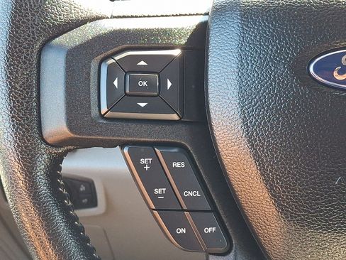 Used 2015 Ford F150 XLT w/ Equipment Group 302A Luxury AWD/4WD image 20