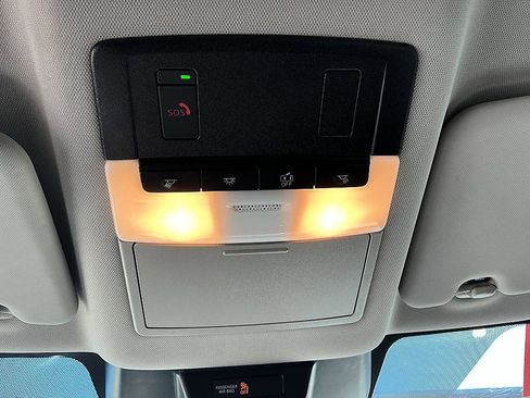 Certified 2023 Nissan Rogue SV image 20