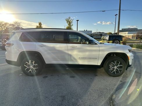 New 2025 Jeep Grand Cherokee L Limited image 5