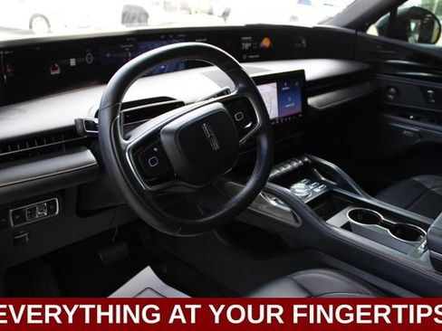 Used 2024 Lincoln Nautilus Premier w/ Equipment Group 102A AWD/4WD image 2