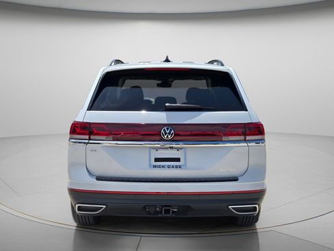 Certified 2026 Volkswagen Atlas SE w/ Panoramic Sunroof Package FWD image 6