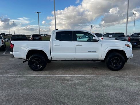 Used 2023 Toyota Tacoma SR5 image 19