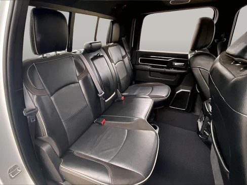 Used 2022 RAM 2500 Laramie w/ Night Edition AWD/4WD image 19