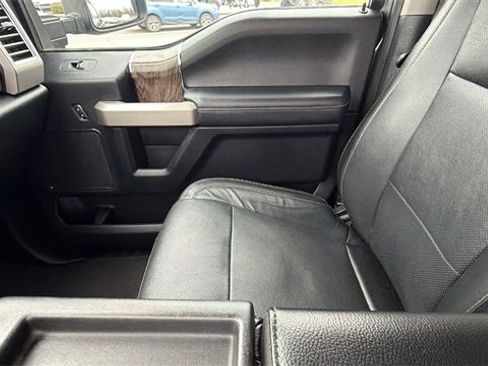 Used 2017 Ford F250 Lariat w/ Lariat Ultimate Package image 24