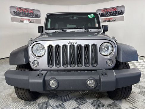 Used 2017 Jeep Wrangler Unlimited Sport w/ Quick Order Package 24S AWD/4WD image 8