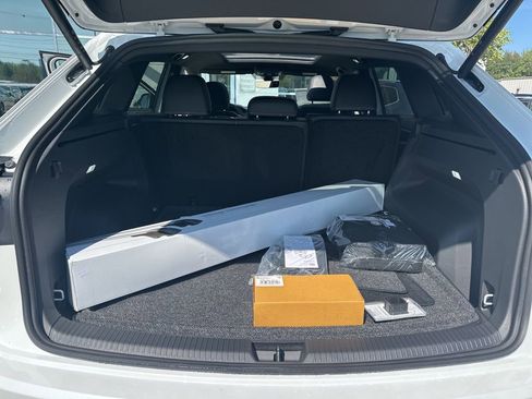 New 2026 Volkswagen Atlas Cross Sport SEL R-Line image 25