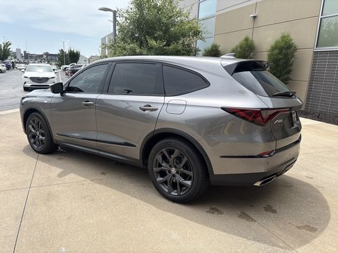 Used 2023 Acura MDX A-Spec AWD/4WD image 8
