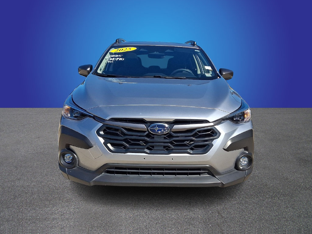 Used 2025 Subaru Crosstrek 2.5i Premium AWD/4WD image 2