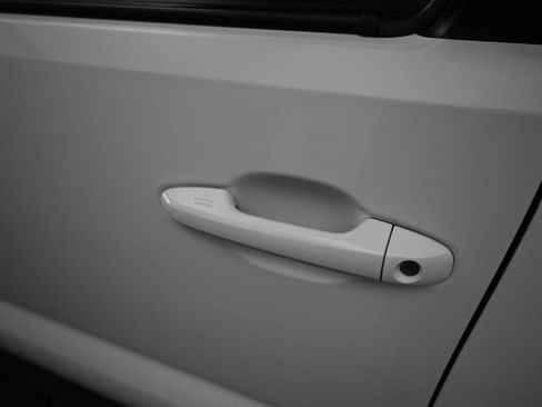 Used 2021 Toyota Tacoma SR5 image 37