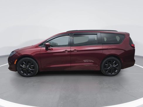 Used 2019 Chrysler Pacifica Touring-L w/ Advanced Safetytec Group FWD image 7