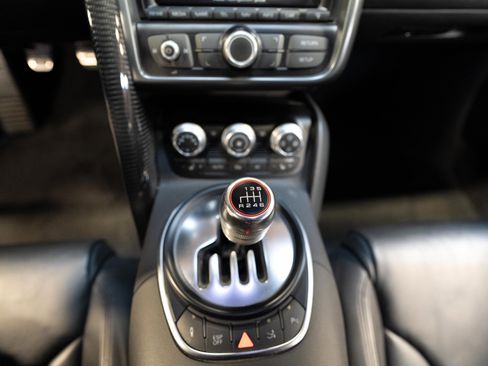 Used 2011 Audi R8 V10 image 87