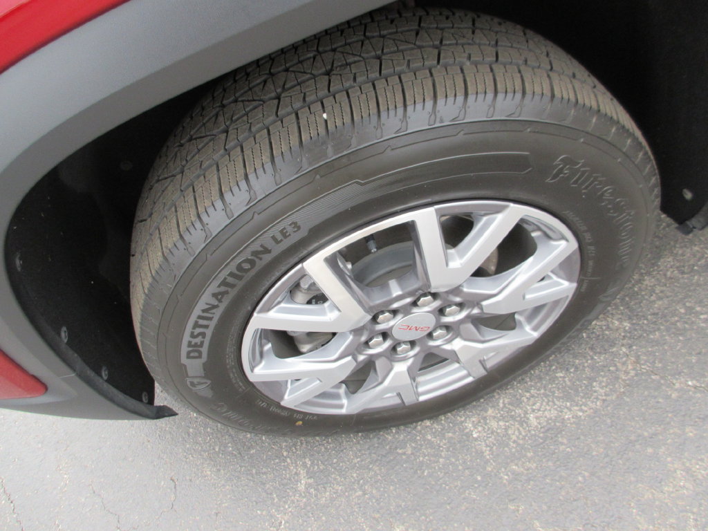 Certified 2021 GMC Acadia SLT AWD/4WD image 13