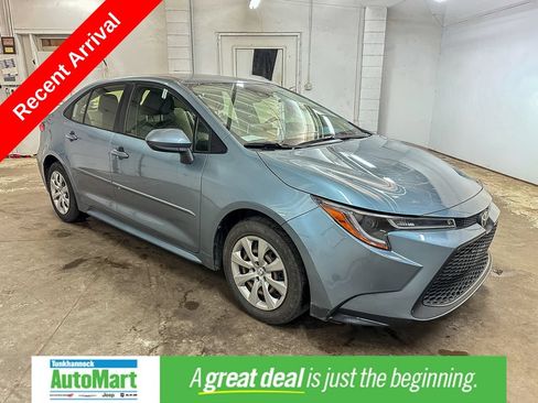 Used 2020 Toyota Corolla LE w/ Body Protection Package FWD image 1